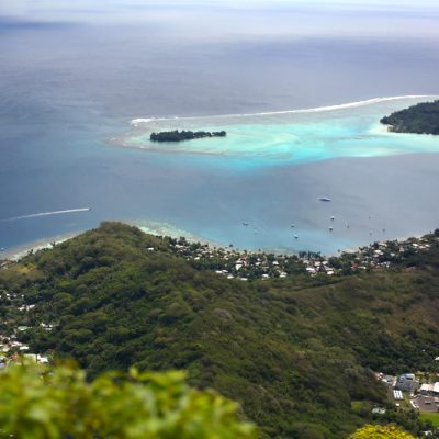 Mount Ohue bora bora otemanu yacht club zwei wollen meer