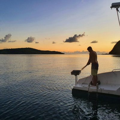 zwei wollen meer reiseblog segeln pazifik fiji vava u katamaran segel grill