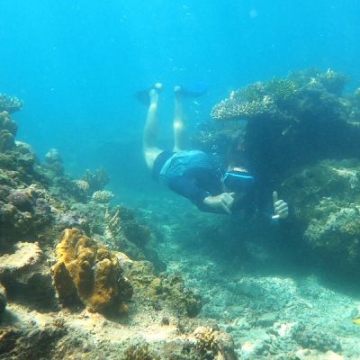 zwei wollen meer reiseblog segeln pazifik fiji yasawa drawaqa passage riff schnorcheln barefoot manta resort korallen