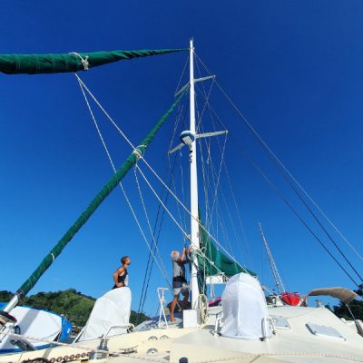 zwei wollen meer reiseblog segeln pazifik fiji savusavu vanua levu mast bootsmannsstuhl